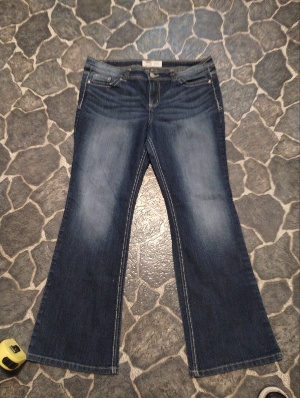 L.E.I Sophia Hipster Flare plus size jeans Size 17 VINTAGE